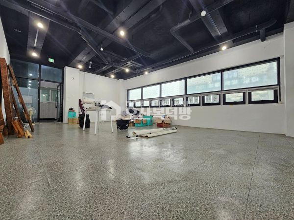 경기 오산시 궐동 전용 66.11m² (약 20평) 오산 궐동 깨끗한 2층 상가 사무실 임대 월세 매물번호 10795 사진 3